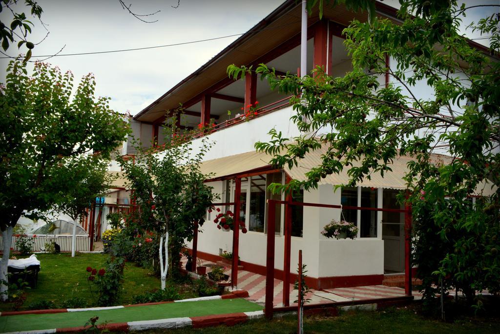 Hotel Casa Gia Costinești Exterior foto