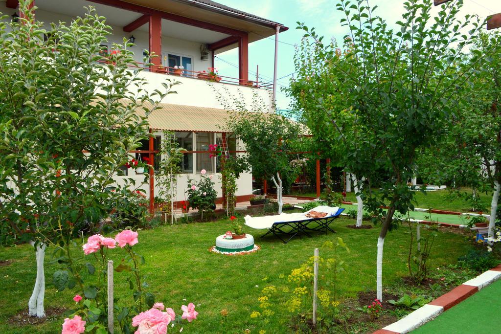 Hotel Casa Gia Costinești Exterior foto